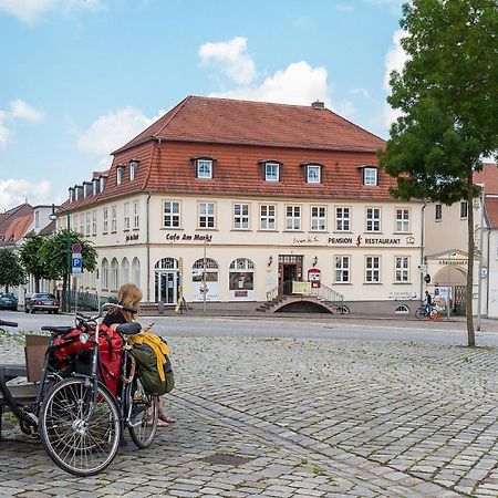 Pension Markt Neustrelitz Zewnętrze zdjęcie