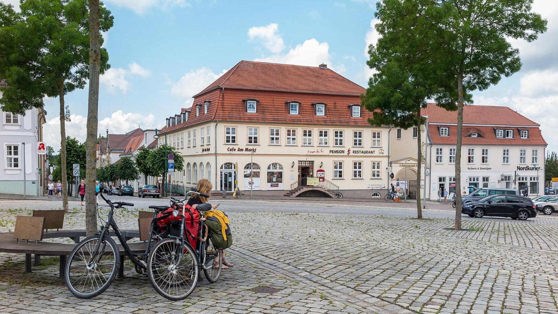 Pension Markt Neustrelitz Zewnętrze zdjęcie